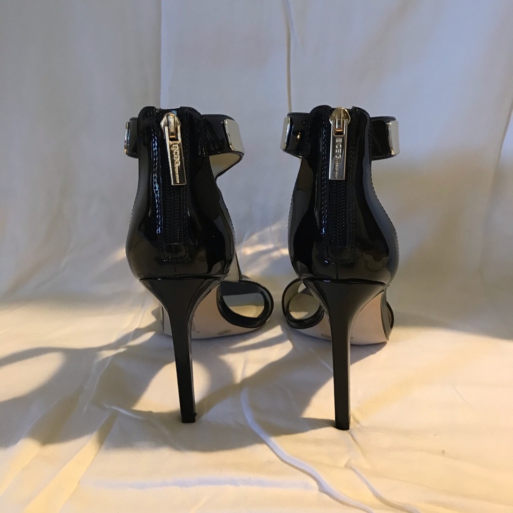 BCBG - Cypria Sandals - Picture 2 of 4